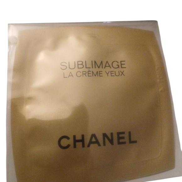 Chanel beauty bundle NWOB - Picture 4 of 9